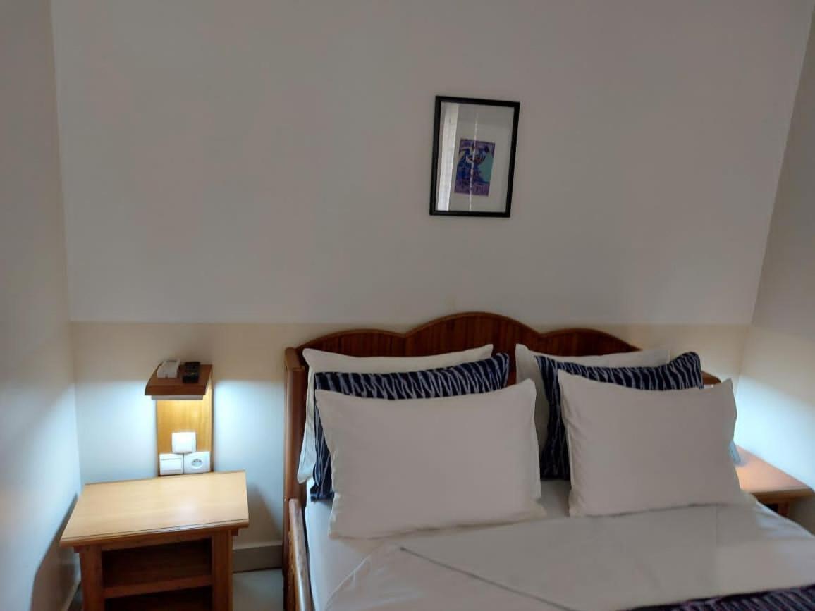 Congress Hotel Yaoundé Kültér fotó