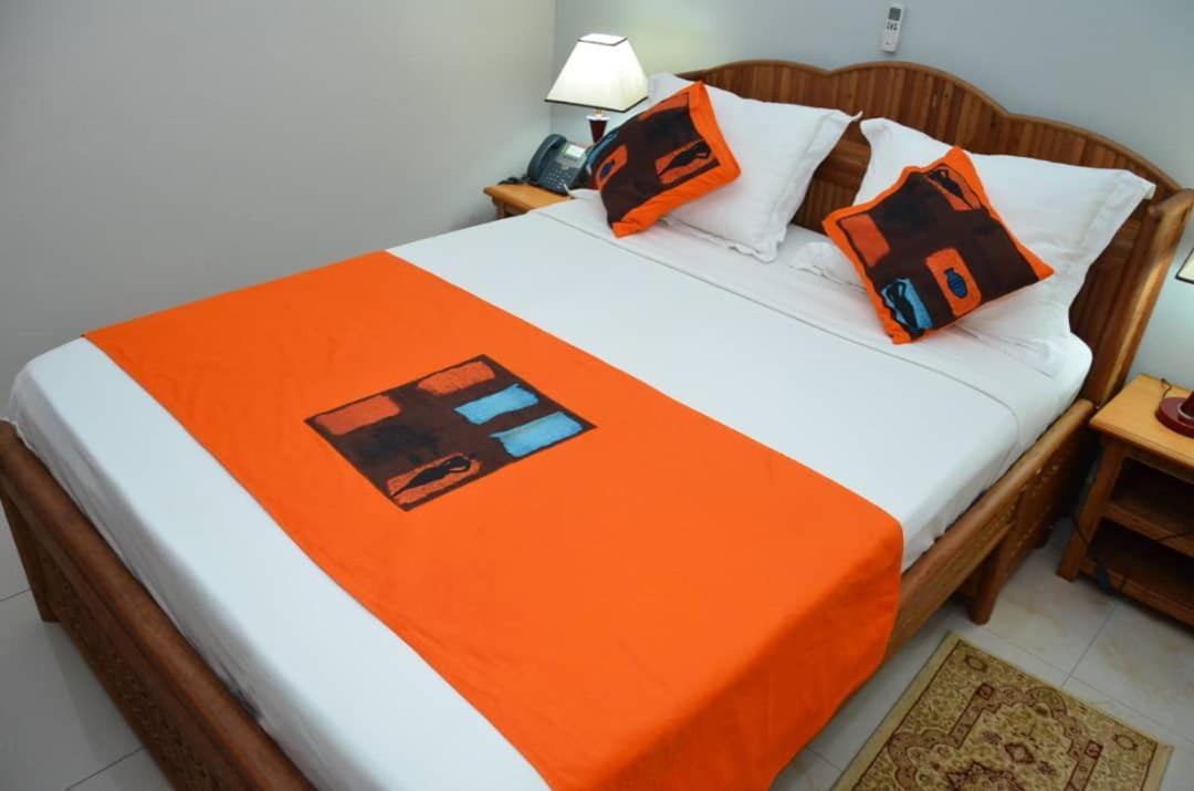 Congress Hotel Yaoundé Kültér fotó