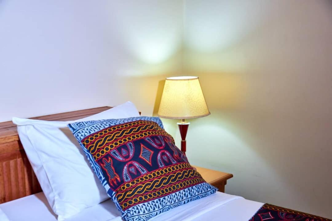 Congress Hotel Yaoundé Kültér fotó