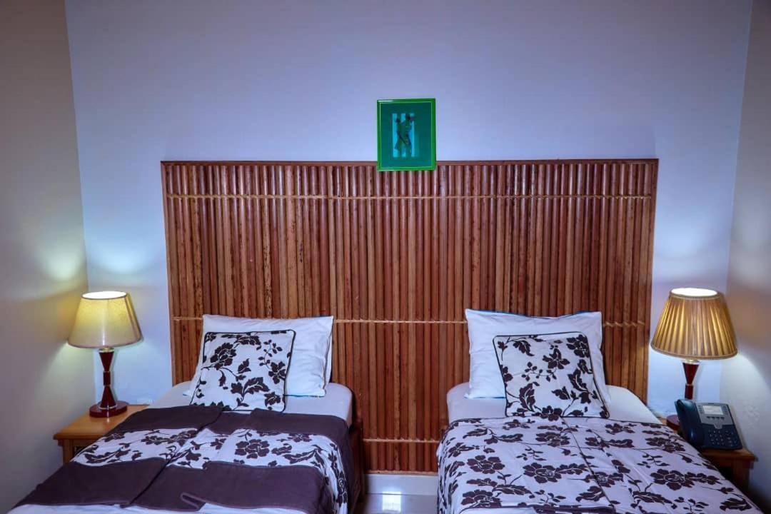 Congress Hotel Yaoundé Kültér fotó